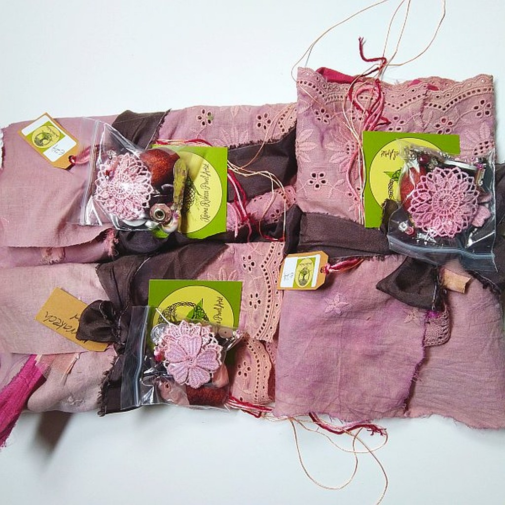 marrakech red mixed media bundles